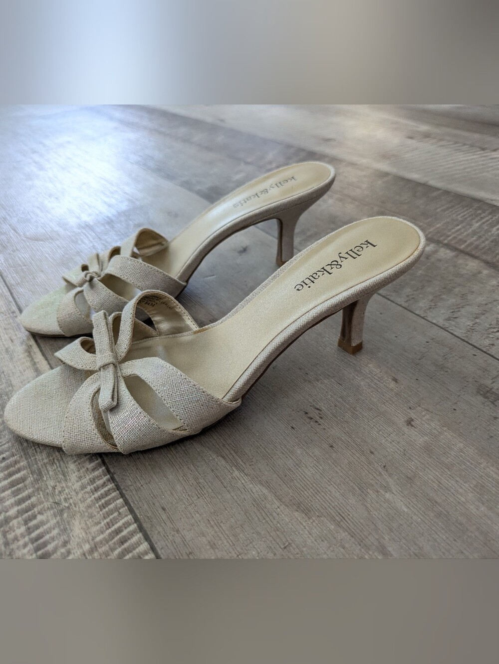 Kelly & Katie Libby Bow Sandal in Shimmery Linen 8.5